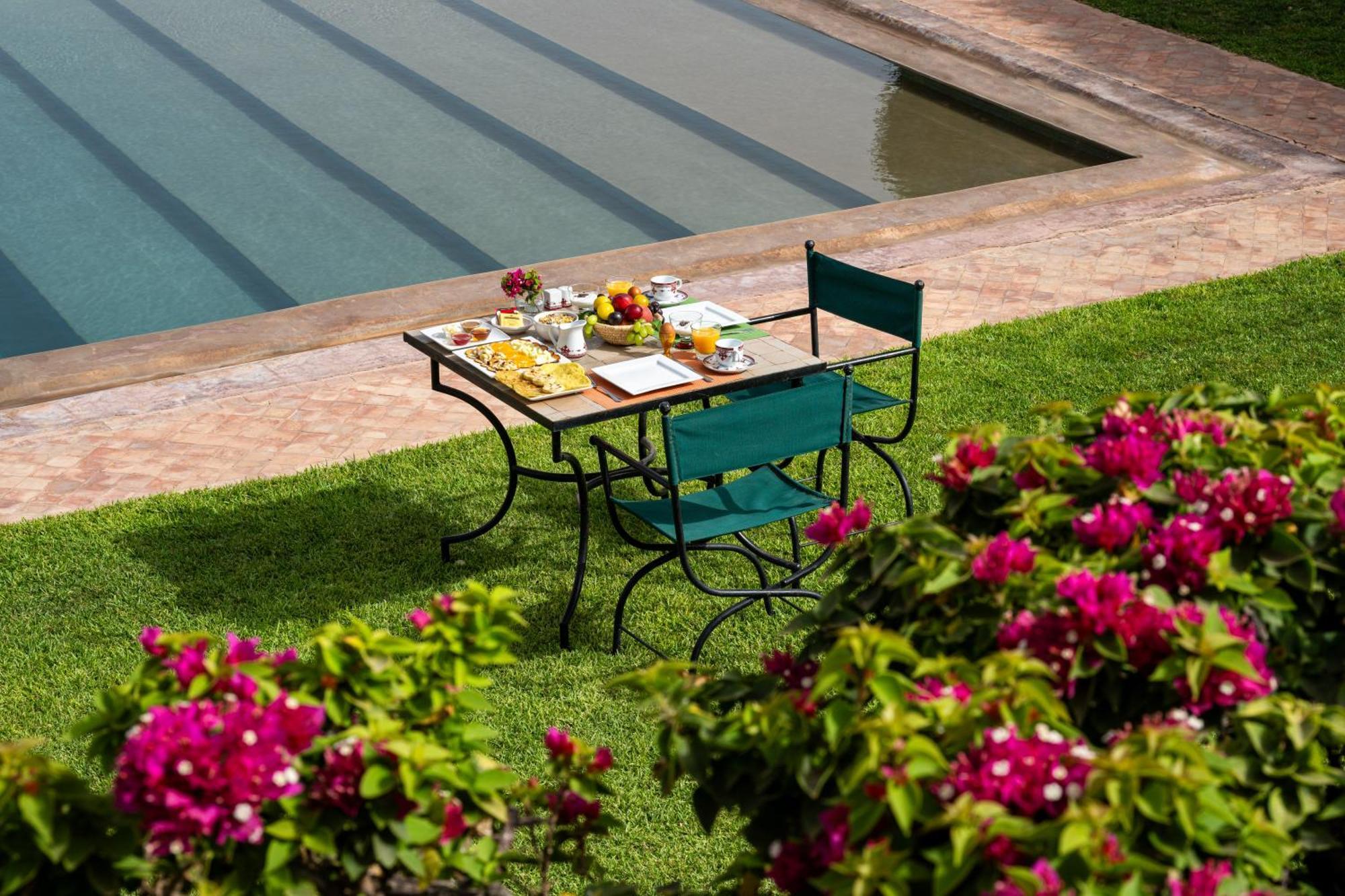 Tigmi Bed and Breakfast Oumnas Εξωτερικό φωτογραφία